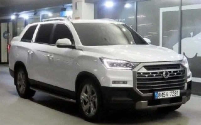 더뉴렉스턴 중고차 더 뉴 렉스턴 스포츠 디젤 2.2 4WD 매물 사진 5 - 2023/07 82,759km