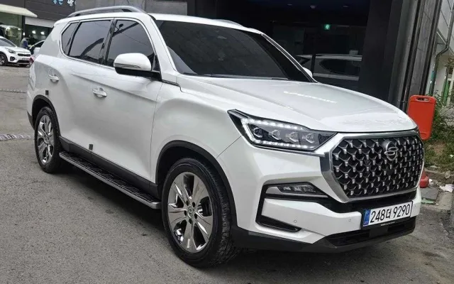 더뉴렉스턴 중고차 올 뉴 렉스턴 (Y450) 디젤 2.2 4WD 프레스티지 매물 사진 9 - 2022/05 86,458km